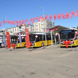 batmana 3 yeni koruklu otobus uOBGuAJP