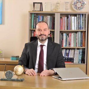 kuveyt turkten yenilenen mobil uygulama KfBSnjO8