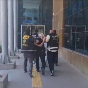 menemende patlayici atan 3 kisi tutuklandi 1NInkVet