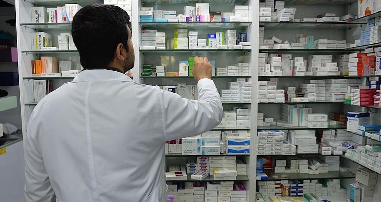 81 ilde ayni anda basladi eczanelerde dijital takip donemi CafiQmpM