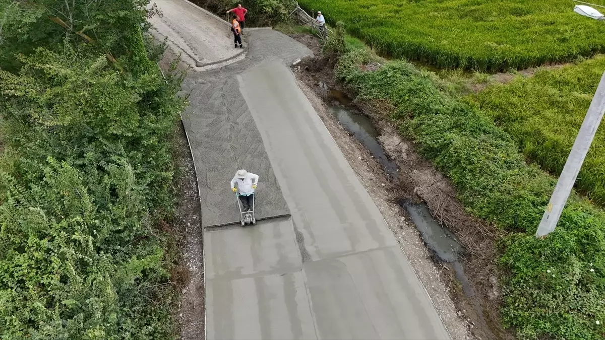 bafrada beton santrali ile yol yapim calismalari hizlandi dHMirjPq