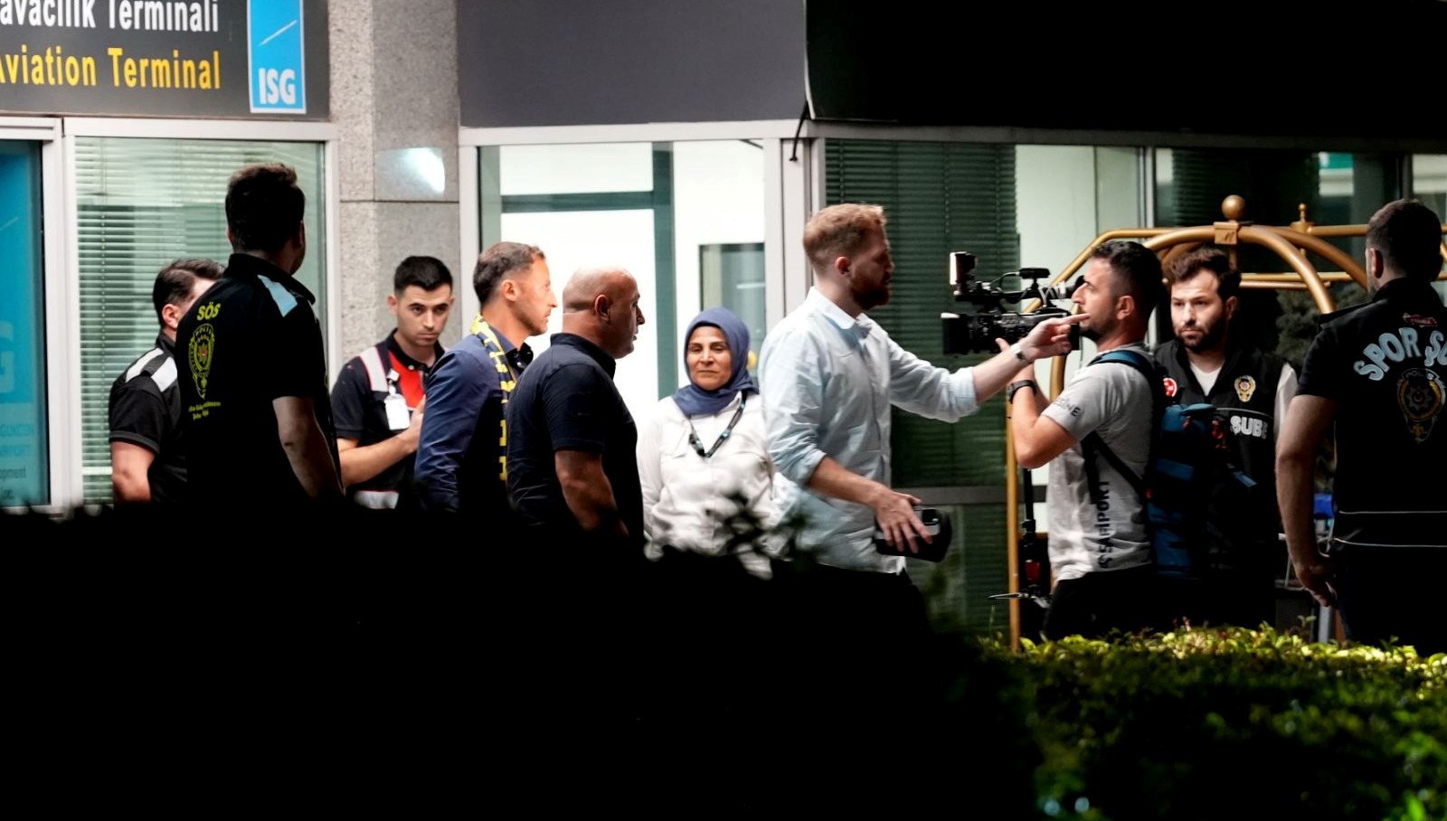 fenerbahcenin yeni teknik direktoru domenico tedesco istanbula geldi mDSdn1Xi