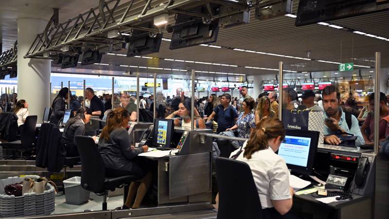 sebebi siber saldiri berlin bruksel ve londrada ucuslar gecikti veya iptal edildi qcuHxzfD