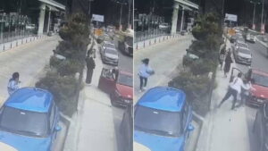 o-anlar-kamerada-barismak-icin-eski-sevgilisini-cocuga-gasbettirmek-istedi-PWOvvDRk