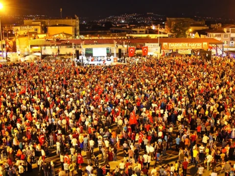 Sakarya 15 temmuza hazir GcXOenjt