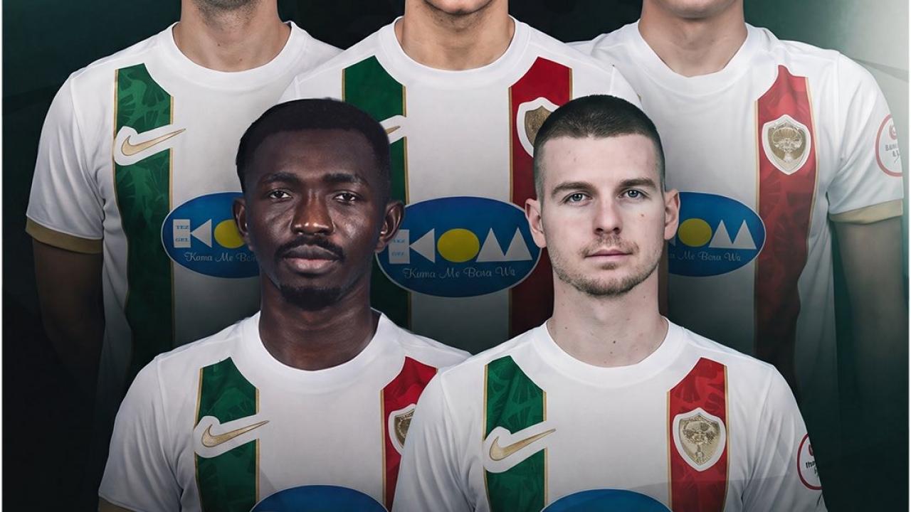 Super lig ekibinde buyuk temizlik 11 futbolcu ile yollar ayrildi NWnQYXIF